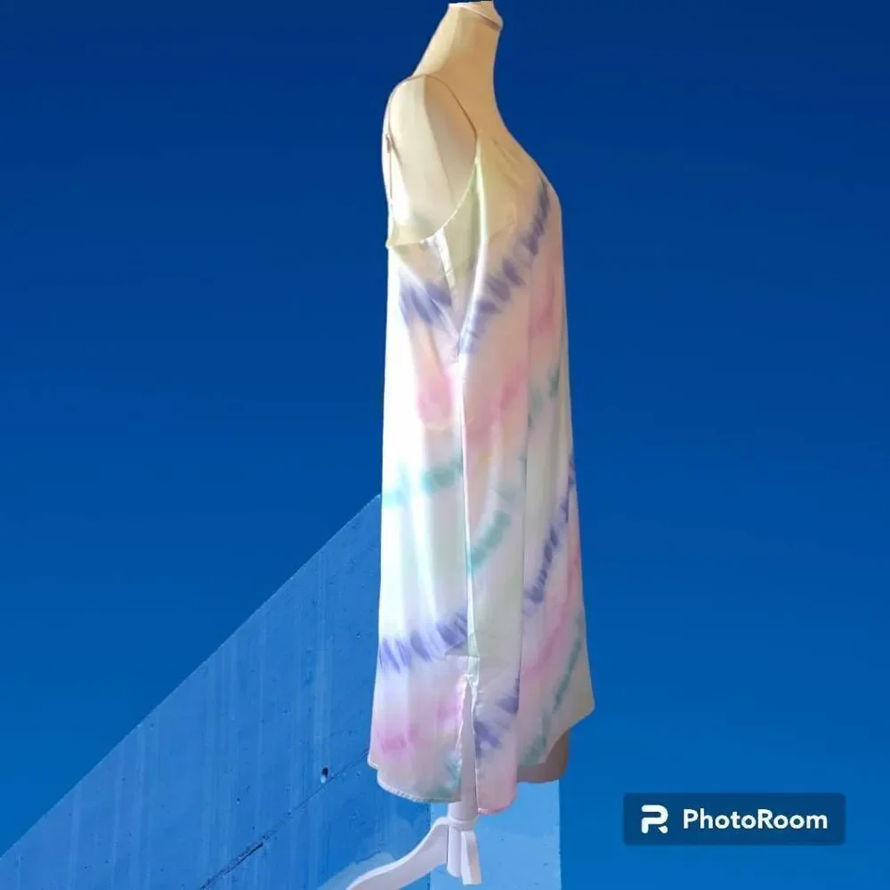 NWOT OnTwelfth Satiny Watercolor Slip Dress Size Large